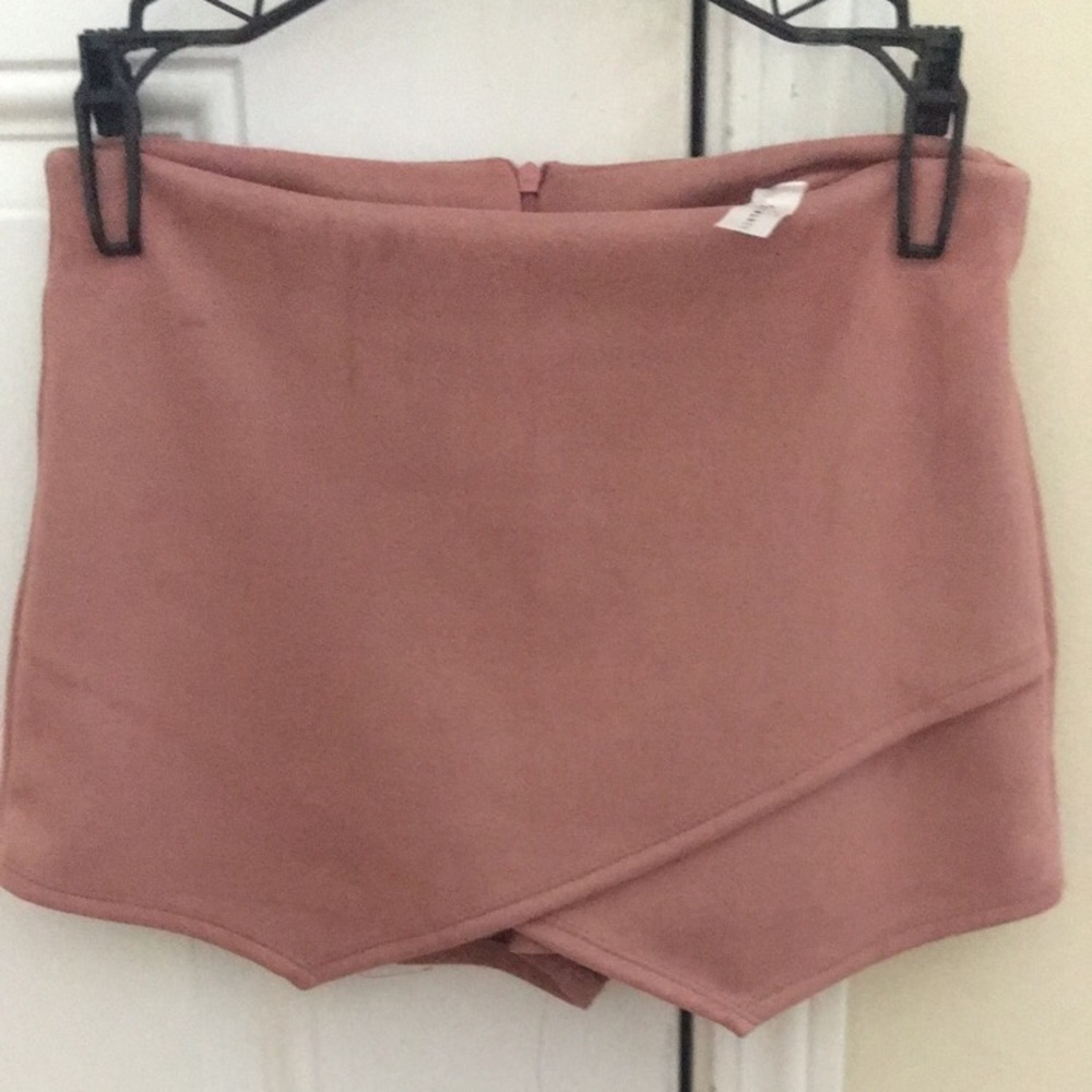 Envelope skirt